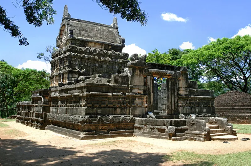 Temple of the Tooth and sacred sites of Kandy